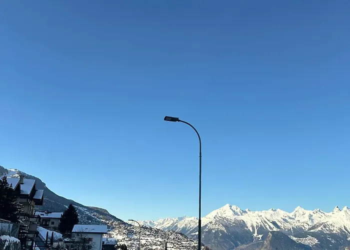 Ski-in Ski-out 4, Mountain View *