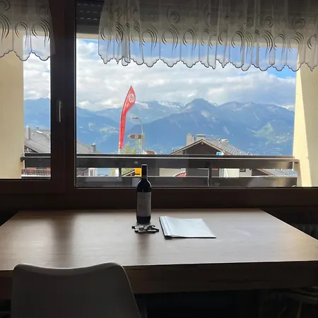 Ski-in Ski-out 4, Mountain View Apartment Veysonnaz